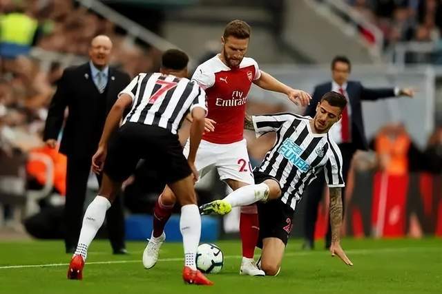 双子星与火箭提前续约 戈登4年1.33亿留掘金