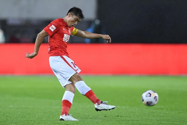 NBA球队只能有3份双向合同 崔永熙与多人竞争